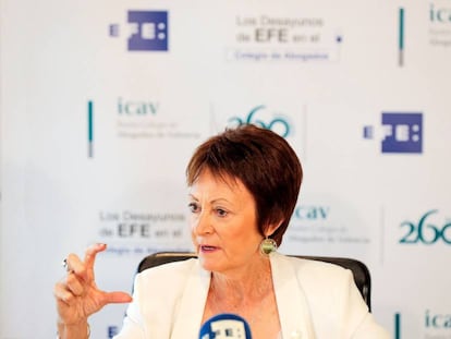 La rectora de la UV, Mavi Mestre, ayer, en los Desayunos de Efe en Valencia. 