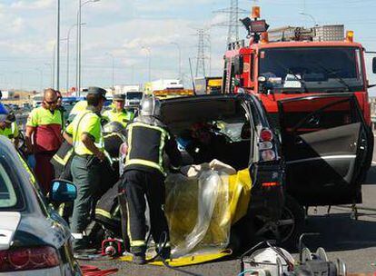 Muere El Conductor De Un Turismo Tras Chocar Con Un Coche Que Iba En ...