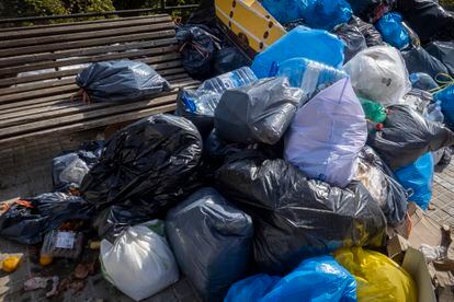 Garbage accumulated in the street due to the collection strike. 