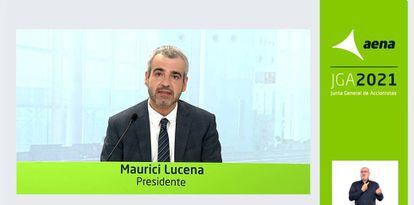 El presidente de Aena, Maurici Lucena, durante la junta telemática de accionistas celebrada esta mañana.