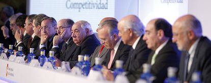 Directivos de las 17 mayores empresas de España presentaron el pasado lunes en Madrid el Consejo Empresarial para la Competitividad.