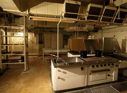 Cocina del refugio antiatómico que se construyó durante la guerra fría para proteger a los dirigentes de la RDA en caso de ataque nuclear.