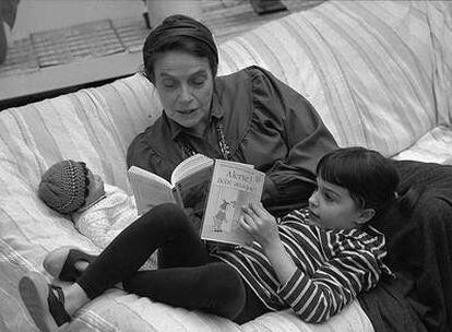 <i>L'enfant et la lecture</i> (1993), de René Burri.