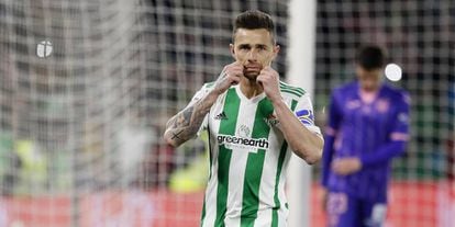 Rubén Castro festeja su gol ante el Leganés.