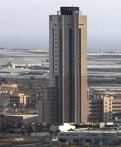 La torre de 104 metros construida en El Ejido (Almería).