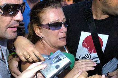 La ex alcaldesa de Marbella, Marisol Yagüe, sale en libertad bajo fianza de la prisión de Alhaurín de la Torre.