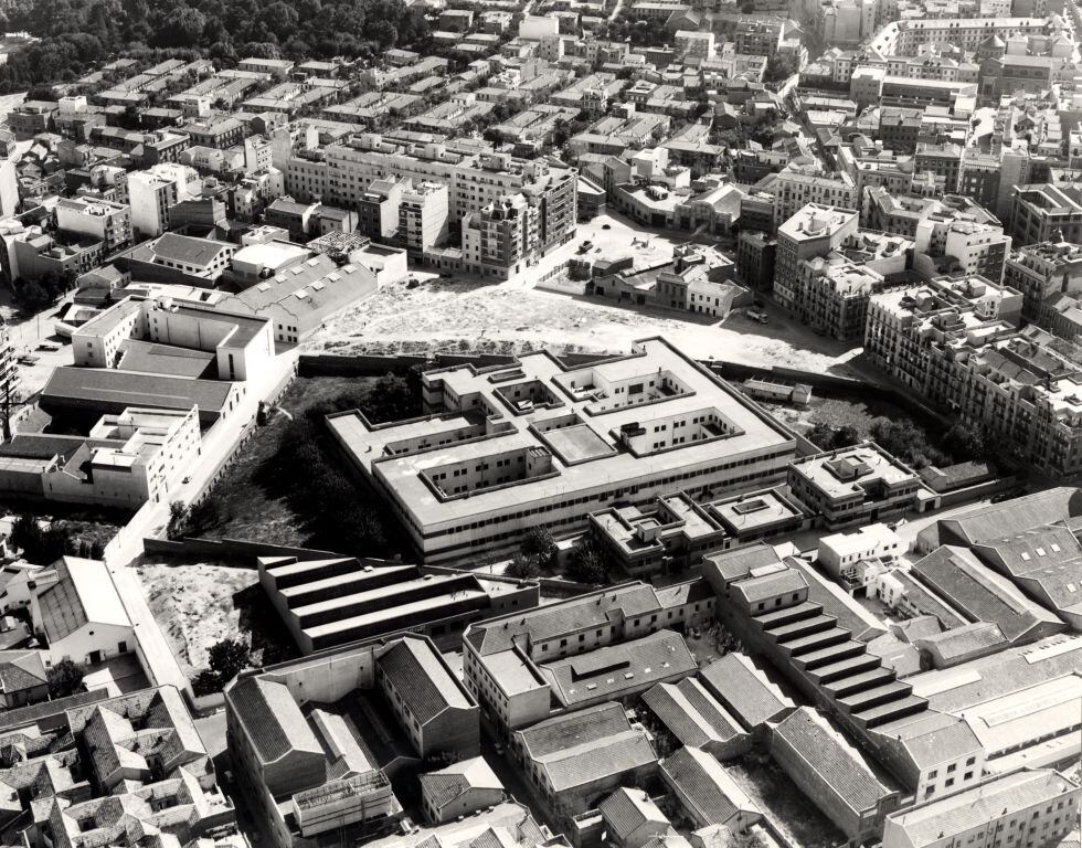 Vista aérea de la desaparecida cárcel de mujeres de Ventas.