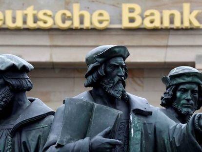 Fachada de una destacada oficina de Deutsche Bank