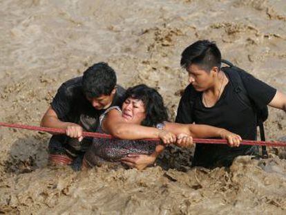 Las inundaciones han dejado 62 muertos, más de 62.000 damnificados y casi 8.000 viviendas anegadas