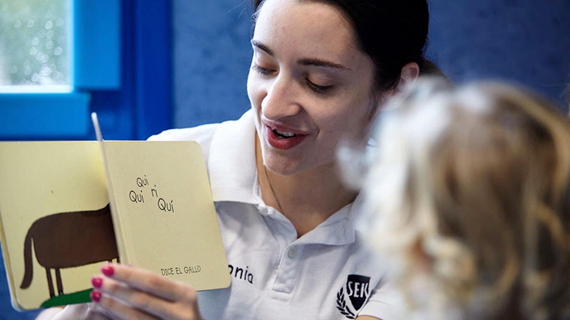 Mensaje De Bienvenida De Vuelta a La Escuela Con Máscara