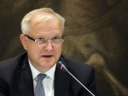 El vicepresidente de la Comisi&oacute;n Europea (CE) y responsable de Asuntos Econ&oacute;micos, Olli Rehn, durante una intervenci&oacute;n.