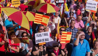 Manifestaci&oacute; a la pla&ccedil;a de Catalunya el 2014.