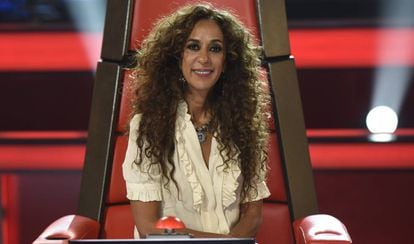 Rosario Flores, sentada en su sill&oacute;n de &#039;coach&#039; de &#039;La Voz Kids&#039;.