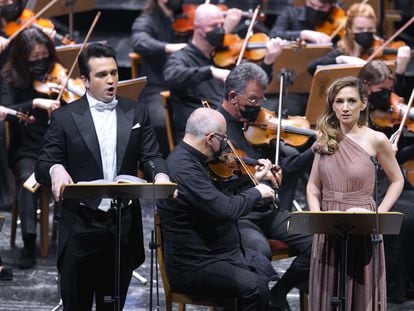 Xabier Anduaga (Gérald) y Sabine Devieilhe (Lakmé) en su dúo del primer acto de la ópera de Léo Delibes.