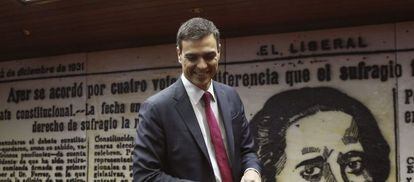 El l&iacute;der del PSOE, Pedro S&aacute;nchez, durante la presentaci&oacute;n de su propuesta para un nuevo Estatuto de los Trabajadores en el Senado.