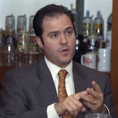 El antiguo dueño de Corona refuerza su posición en Colonial | Empresas |  Cinco Días