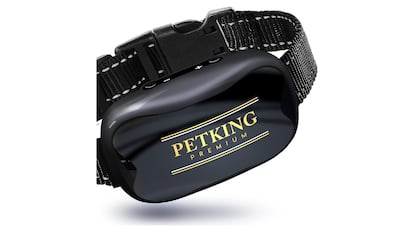 Collar con botonera.