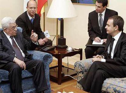 Rodríguez Zapatero y Abbas durante su reunión en La Moncloa