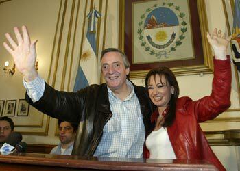 El presidente argentino, Néstor Kirchner, y su esposa, Cristina Fernández.