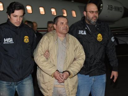 El narcotraficante mexicano Joaquín 'El Chapo' Guzmán en su llegada a EE UU, en 2017.