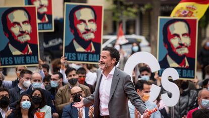El candidato de Ciudadanos a la presidencia de la Comunidad de Madrid, Edmundo Bal, durante un acto del partido en la Plaza del Dos de Mayo, el sábado.