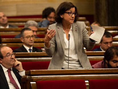 Eva Granados, durant un ple del Parlament.