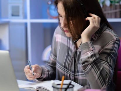 Autónomos TAED y cómo deben registrar sus contratos