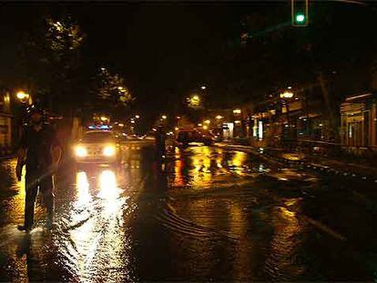 Sin lluvia pero con mucha agua en Bravo Murillo