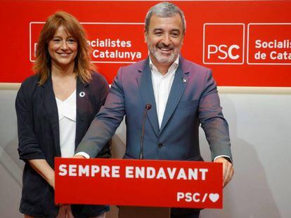 Jaume Collboni y Laia Bonet en una rueda de prensa en la sede del PSC de Barcelona.