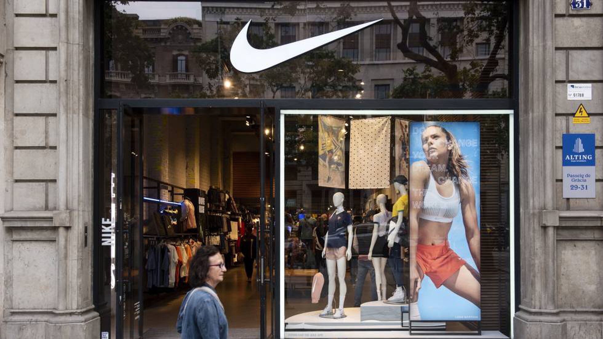 audiencia Parcialmente discordia Nike eliminará su principal filial española y concentrará su actividad en  una sola sociedad | Empresas | Cinco Días