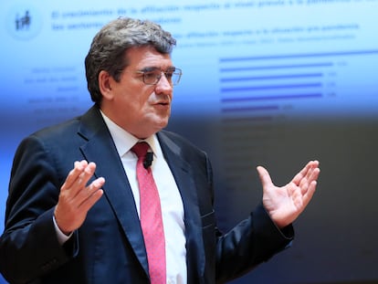 El ministro de Inclusión, Seguridad Social y Migraciones, José Luis Escrivá, en una presentación el 19 de mayo.
