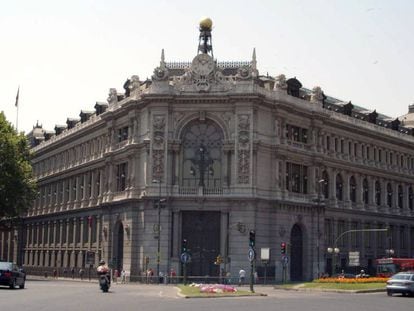Edificio del Banco de España en la plaza de Cibeles.