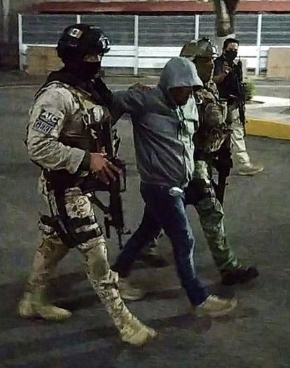 Momento de la detención de José Antonio Yépez.