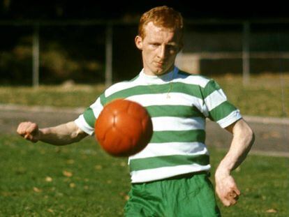 Jimmy Johnstone, en un entrenamiento en 1967.