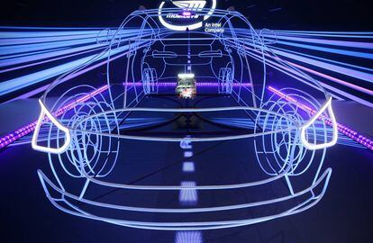 Efectos de luces para la tecnología de conducción autónoma de Mobileye, el 8 de enero de 2020 en Las Vegas, EE UU.
