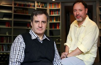 Eugenio Garc&iacute;a Gasc&oacute;n (izquierda) y Joan Ca&ntilde;ete, autores de &#039;Expediente Bagdad&#039;.