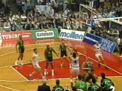 Momento del triple de Djordjevic en 1992.