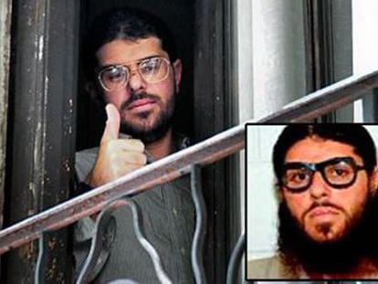 Montaje de una imagen actual y otra antigua de uno de los presos trasladados a Guantánamo.