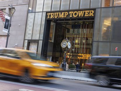 La Torre Trump en la Quinta Avenida de Nueva York, una de las propiedades cuyo valor se infló para obtener ventajas crediticias, el 16 de febrero.