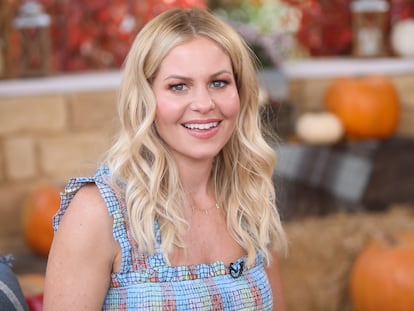 La actriz Candace Cameron en los platós del canal Hallmark Channel, en California, en una instantánea de octubre de 2020.