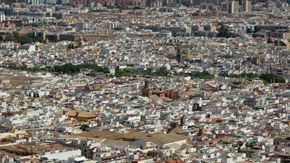 Viviendas en Sevilla, el lunes.