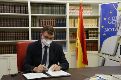 Acuerdo entre el Notariado y la Oficina Antifrau de Catalunya para prevenir casos de corrupción. Se accederá a las bases de datos de titularidades reales y de archivos de personas con responsabilidad pública.