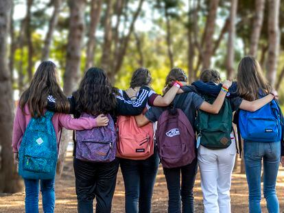 Alumnos del colegio La Gavina en los cursos de verano.