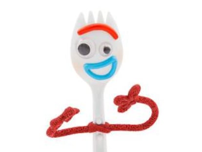 El juguete del personaje Forky, de la película Toy Story.