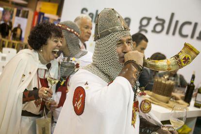 Ambiente festivo en el estand de Galicia de Fitur.