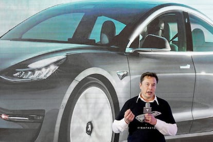 El director de Tesla, Elon Musk, durante una conferencia en la fábrica de la empresa en Shanghái (China), en 2020.