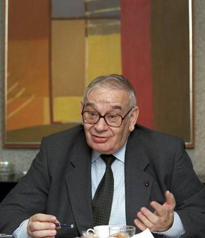 Blas Calzada, expresidente de la Comisi&oacute;n Nacional del Mercado de Valores (CNMV), en una foto de 2002