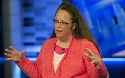 Kim Davis durante una entrevista en la cadena FOX.