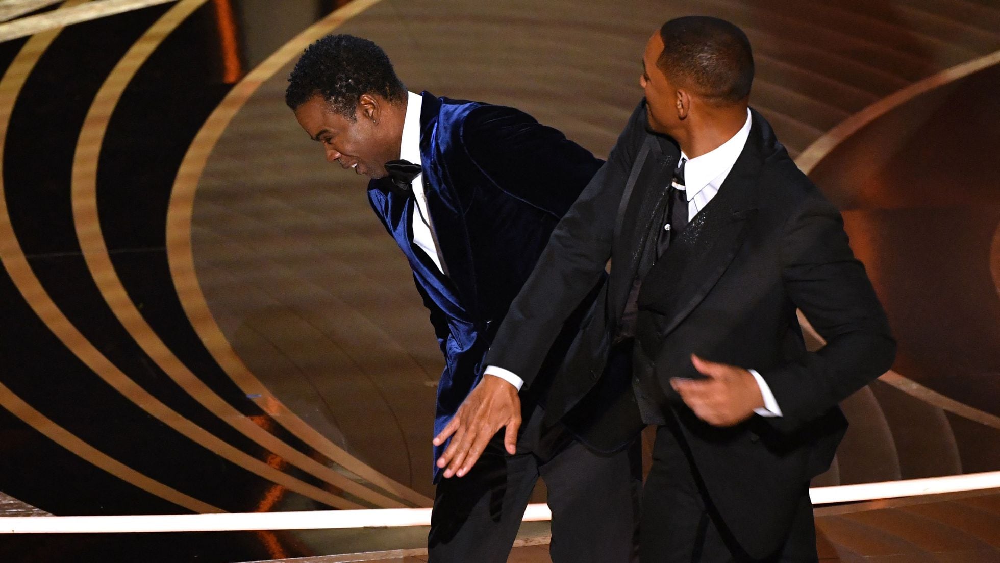 ¡Sigue la polémica! Chris Rock se disculpó públicamente con Will Smith y su familia