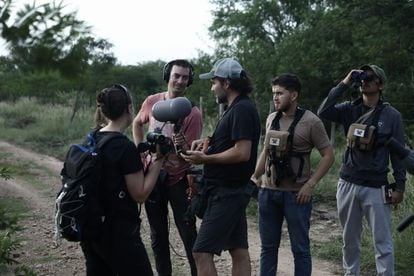 Martín Castro and part of the 'Rara' team, recording in Colombia.